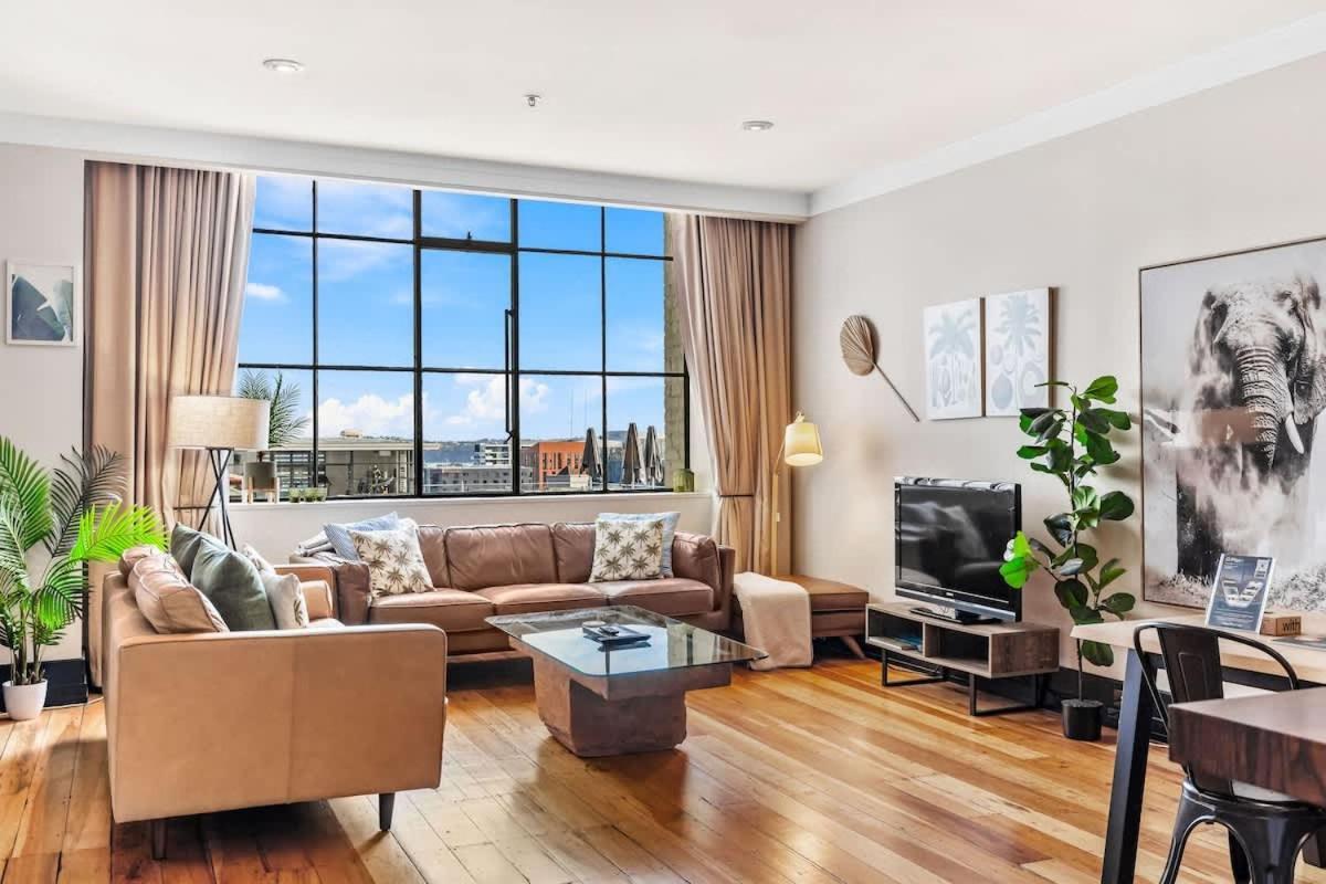 Apartment Spacious 2br In Cbd Pool Gym Parking